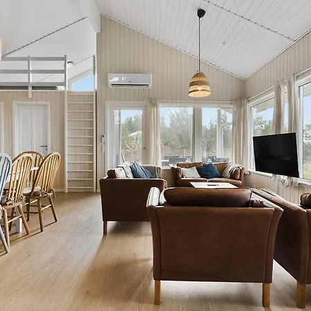Feriehus Cozy In With Sauna Logstor
