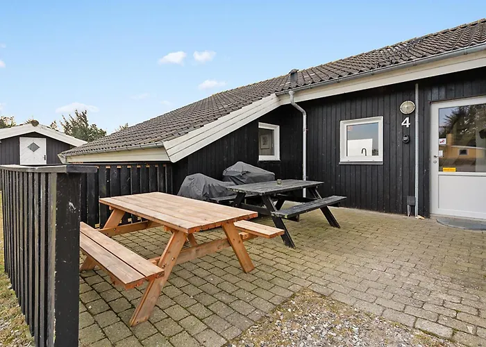 Cozy In With Sauna Logstor